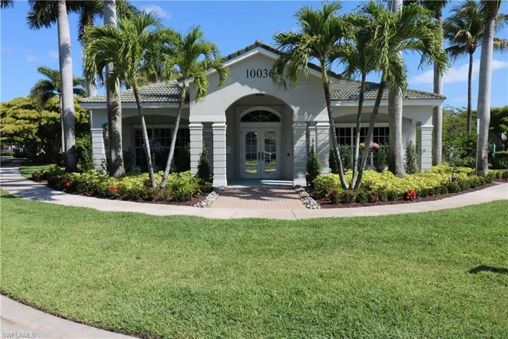 8287 Pacific Beach Dr, Fort Myers, Florida 33966