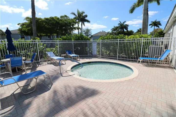 8287 Pacific Beach Dr, Fort Myers, Florida 33966