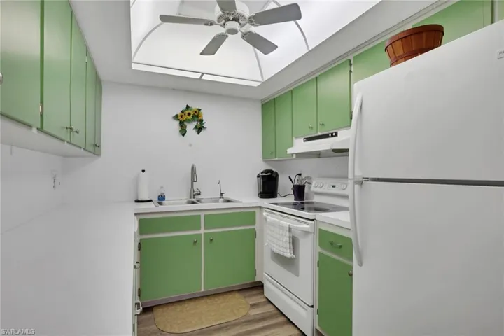 116 Harrison Rd 3, Naples, Florida 34112