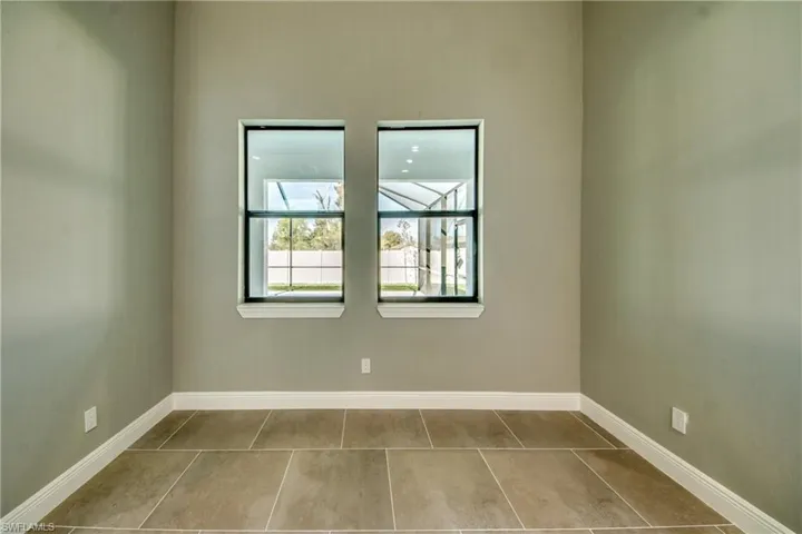 222 SW 24th AVE, CAPE CORAL FL 33991