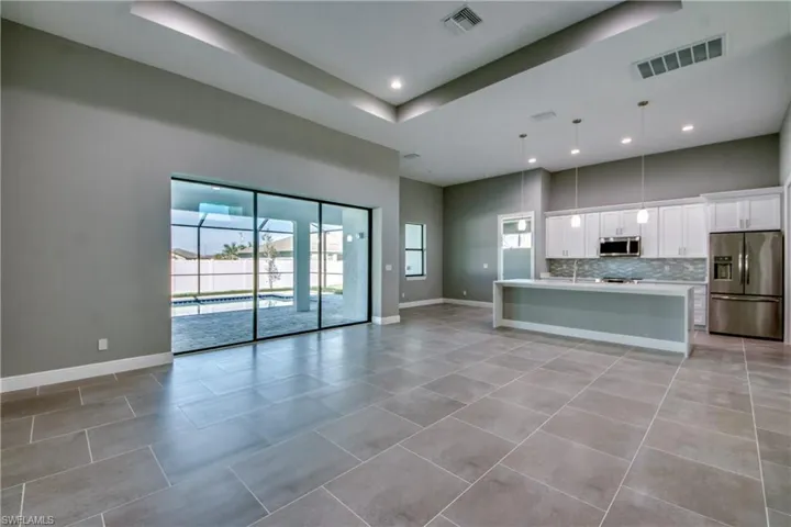 222 SW 24th AVE, CAPE CORAL FL 33991