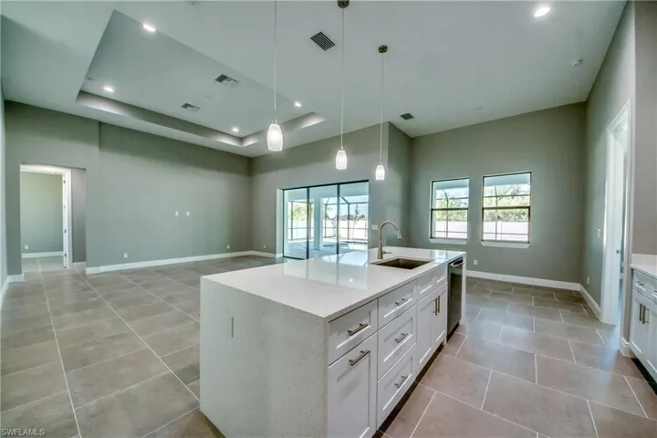 222 SW 24th AVE, CAPE CORAL FL 33991