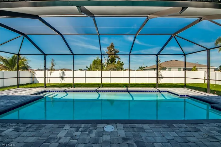 222 SW 24th AVE, CAPE CORAL FL 33991