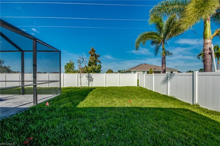 222 SW 24th AVE, CAPE CORAL FL 33991