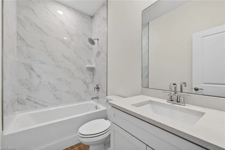 2032 Nw 2nd Ave, Cape Coral, Florida 33993
