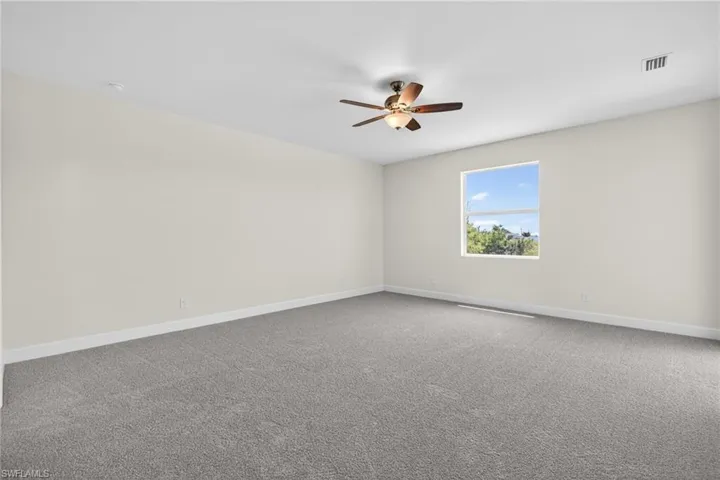 2032 Nw 2nd Ave, Cape Coral, Florida 33993