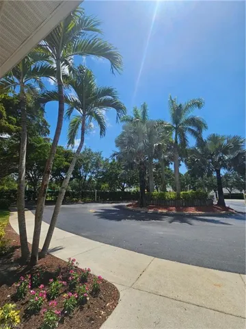 8284 Key Royal Cir 1312, Naples, Florida 34119