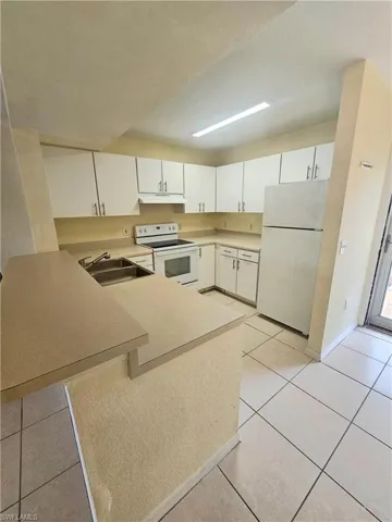 8284 Key Royal Cir 1312, Naples, Florida 34119