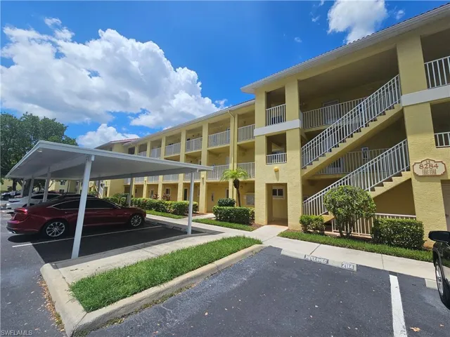 8284 Key Royal Cir 1312, Naples, Florida 34119