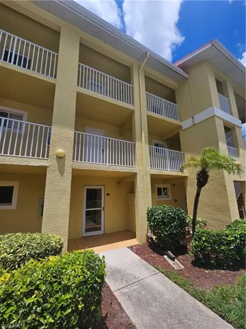 8284 Key Royal Cir 1312, Naples, Florida 34119