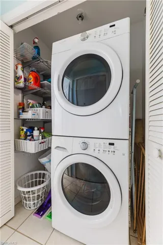 Laundry in unit