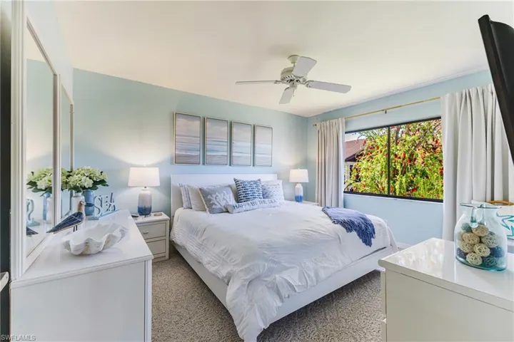 Guest bedroom