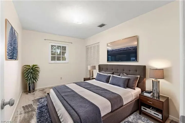 Bedroom #1