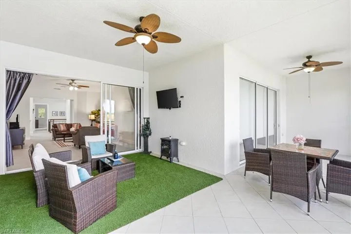 3695 Montreux Ln 202, Naples, Florida 34114