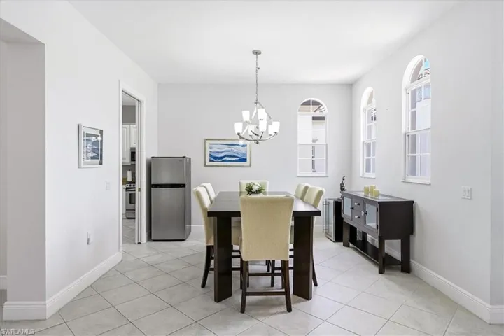 3695 Montreux Ln 202, Naples, Florida 34114