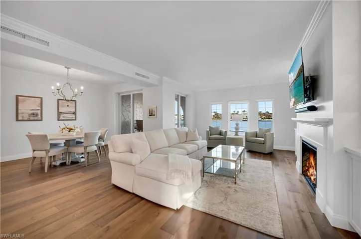 4000 Gulf Shore Blvd N 1400, Naples, Florida 34103