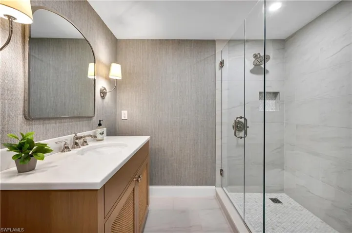 4000 Gulf Shore Blvd N 1400, Naples, Florida 34103
