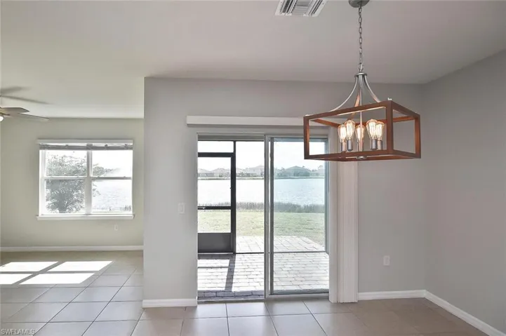 3439 Manati CT, CAPE CORAL FL 33909