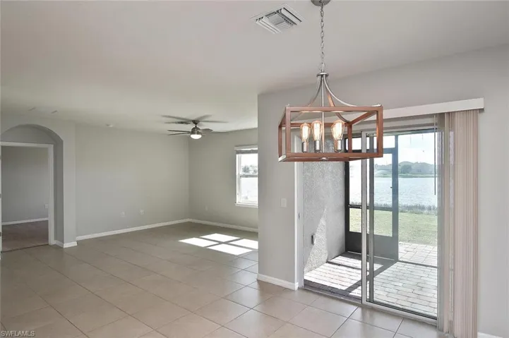 3439 Manati CT, CAPE CORAL FL 33909
