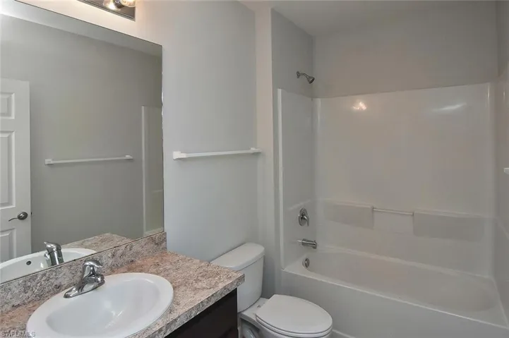 3439 Manati CT, CAPE CORAL FL 33909