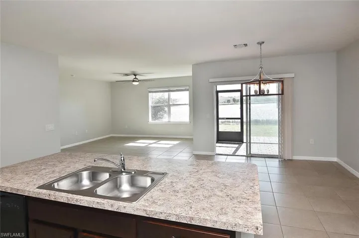 3439 Manati CT, CAPE CORAL FL 33909