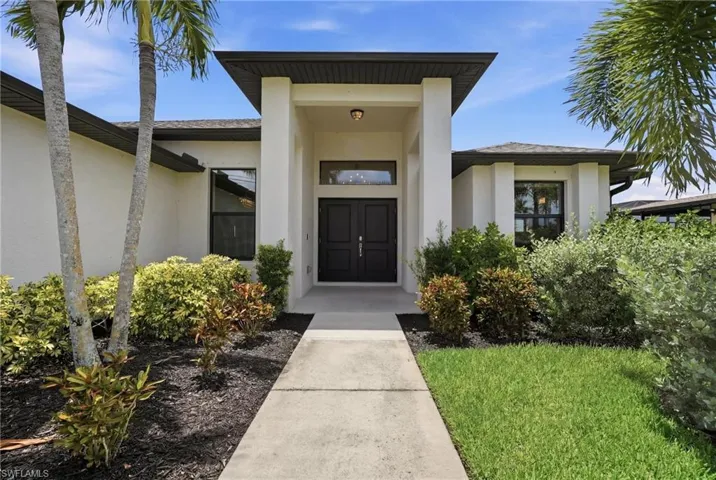 206 Ne 21st Ave, Cape Coral, Florida 33909