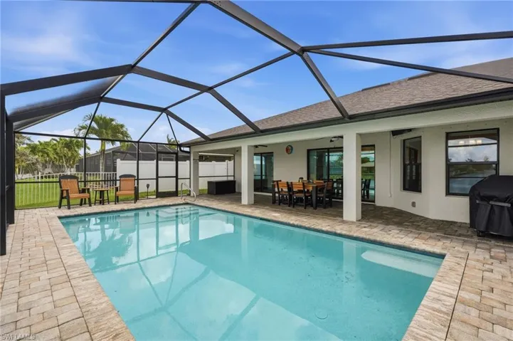 206 Ne 21st Ave, Cape Coral, Florida 33909