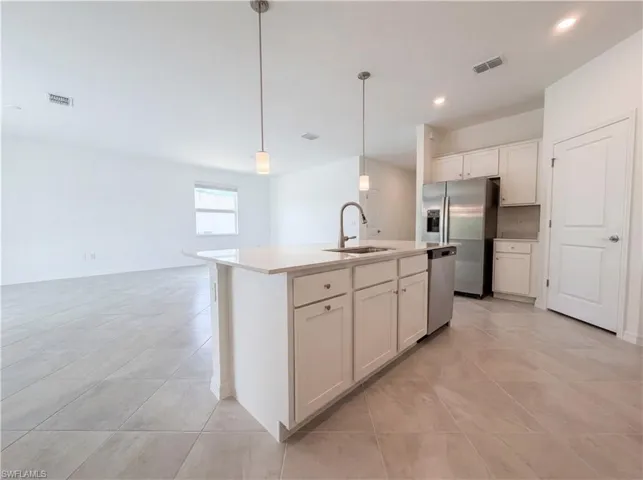 3818 46th St, Cape Coral, Florida 33993