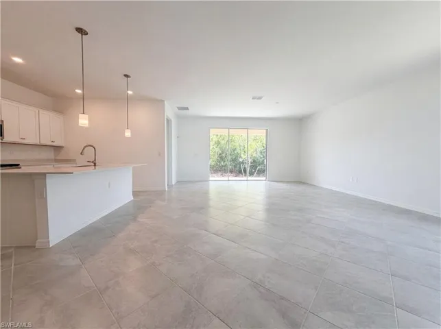3818 46th St, Cape Coral, Florida 33993
