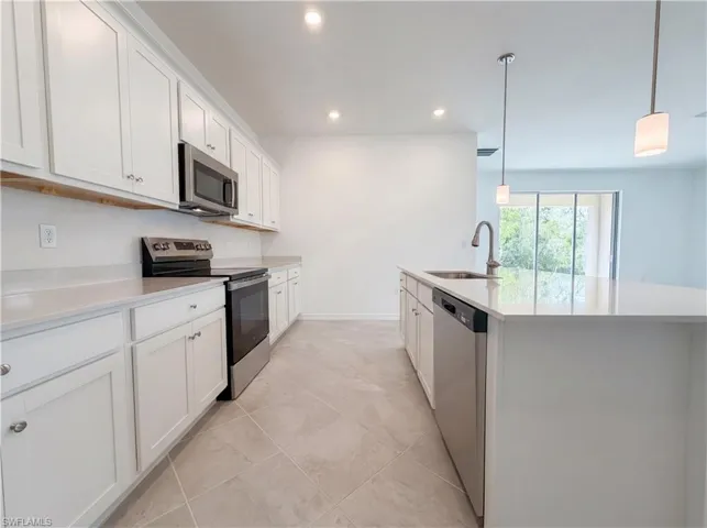 3818 46th St, Cape Coral, Florida 33993