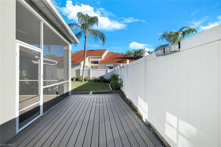 1170  Silverstrand  DR, Naples, FL 34110