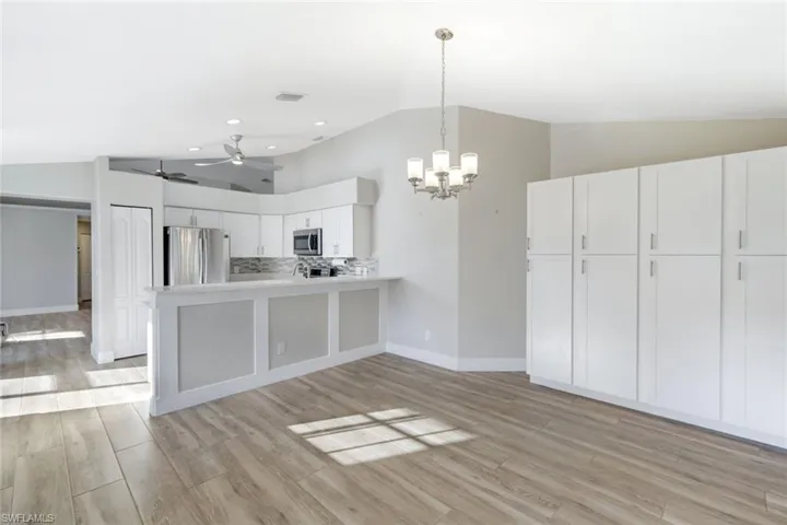 1170  Silverstrand  DR, Naples, FL 34110