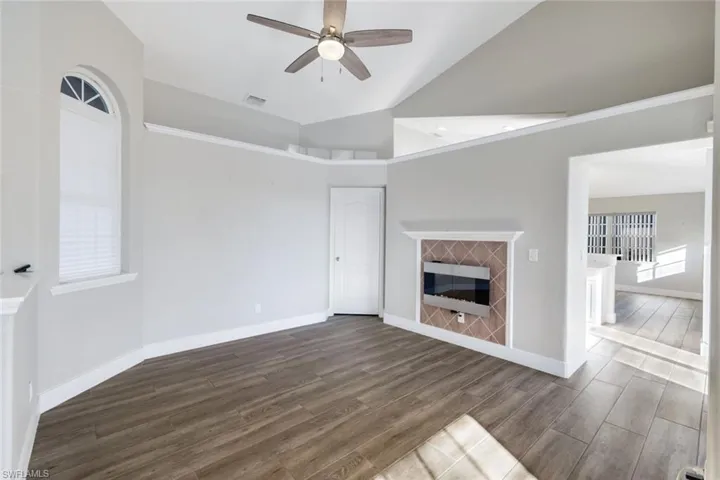 1170  Silverstrand  DR, Naples, FL 34110