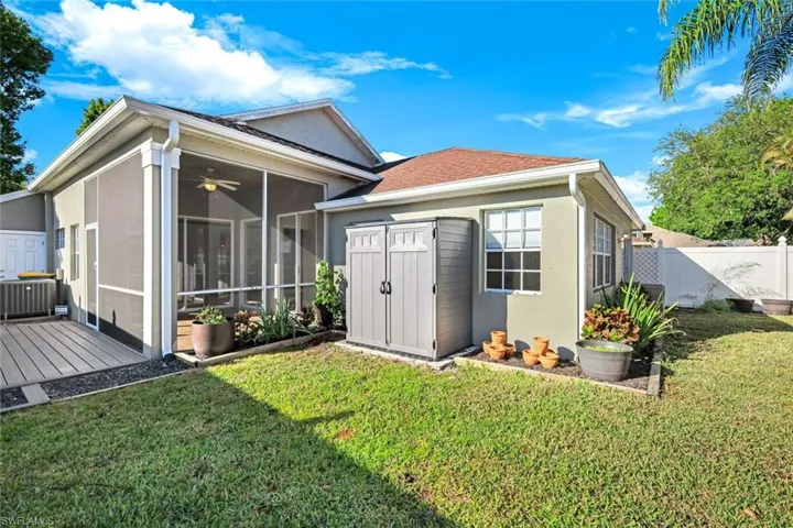 1170  Silverstrand  DR, Naples, FL 34110