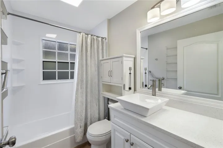 1170  Silverstrand  DR, Naples, FL 34110