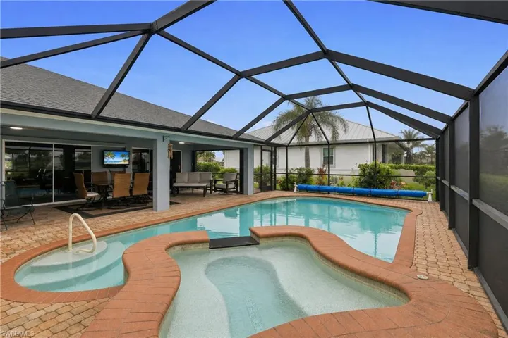 11891 Princess Grace Ct, Cape Coral, Florida 33991