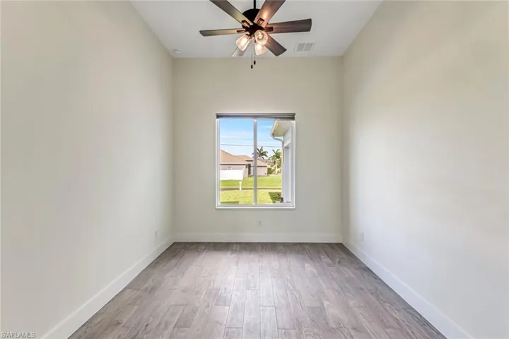 3445 NE 21st  AVE, Cape Coral, FL 33909