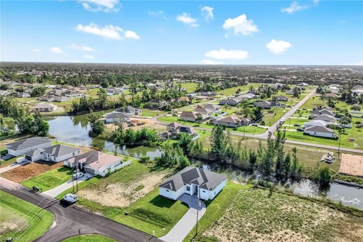 3445 NE 21st  AVE, Cape Coral, FL 33909