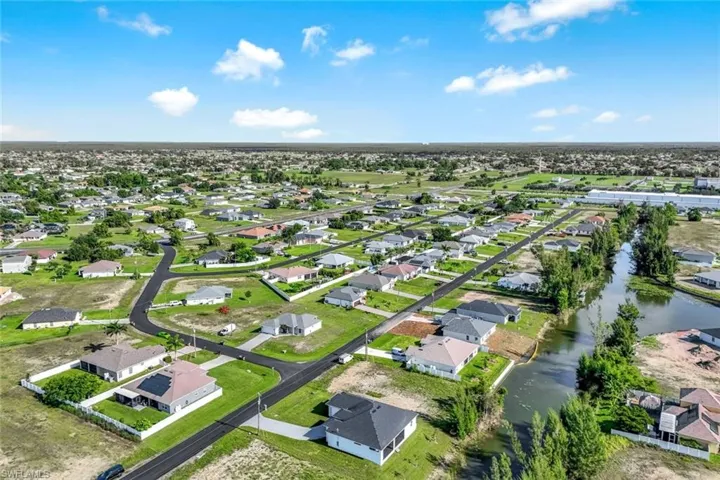 3445 NE 21st  AVE, Cape Coral, FL 33909