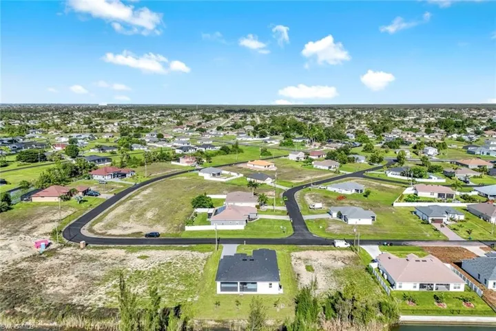 3445 NE 21st  AVE, Cape Coral, FL 33909
