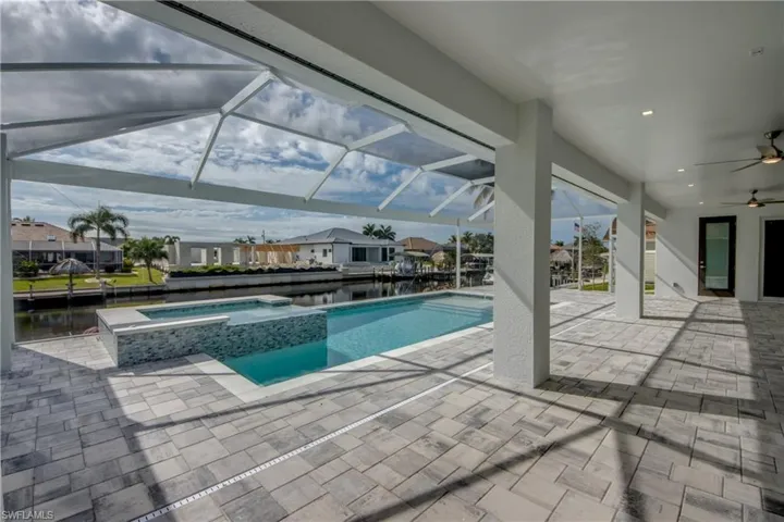 4910 Sw 2nd Ave, Cape Coral, Florida 33914