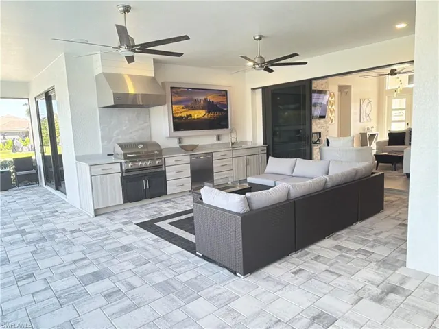 4910 Sw 2nd Ave, Cape Coral, Florida 33914