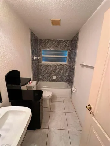 22 Se 14th Ct, Cape Coral, Florida 33990