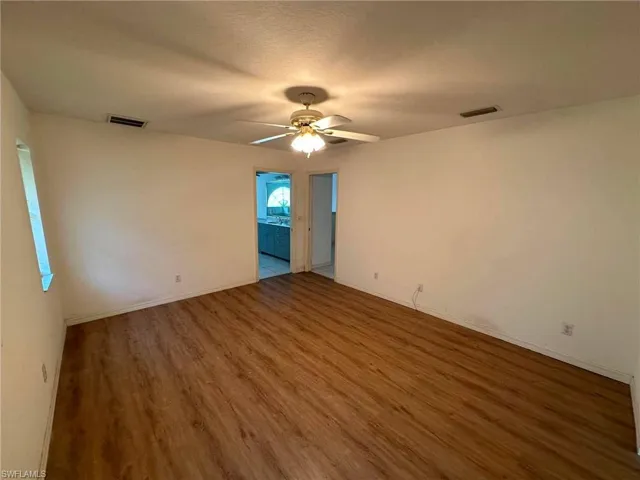 22 Se 14th Ct, Cape Coral, Florida 33990