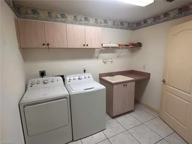 22 Se 14th Ct, Cape Coral, Florida 33990
