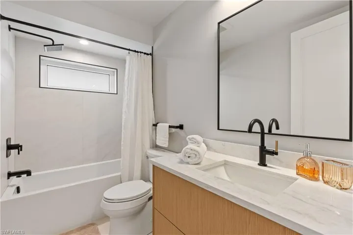 upstairs bathroom