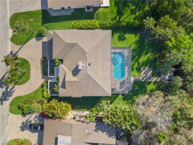 380 Sharwood Dr, Naples, Florida 34110