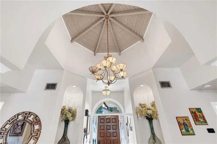 1443  Larkspur  DR, Fort Myers, FL 33901