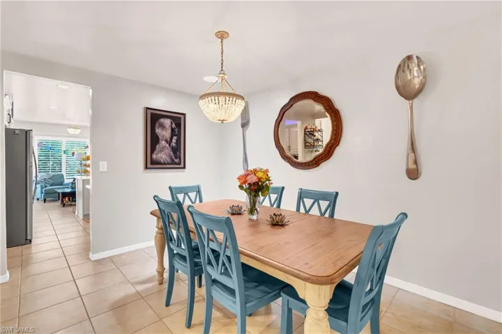 1443  Larkspur  DR, Fort Myers, FL 33901