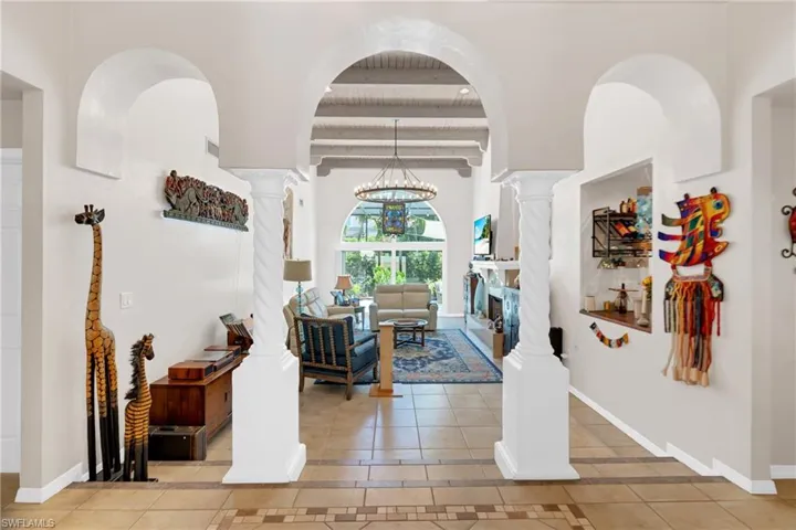 1443  Larkspur  DR, Fort Myers, FL 33901